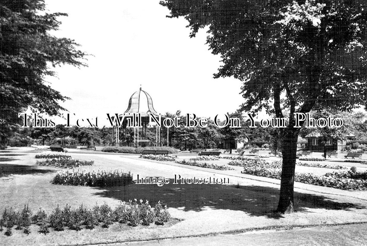 YO 10821 - Bandstand, Dartmouth Park, Morley, Yorkshire