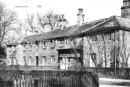 YO 10865 - Harewood, Yorkshire