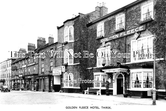 YO 10933 - Golden Fleece Hotel, Thirsk, Yorkshire