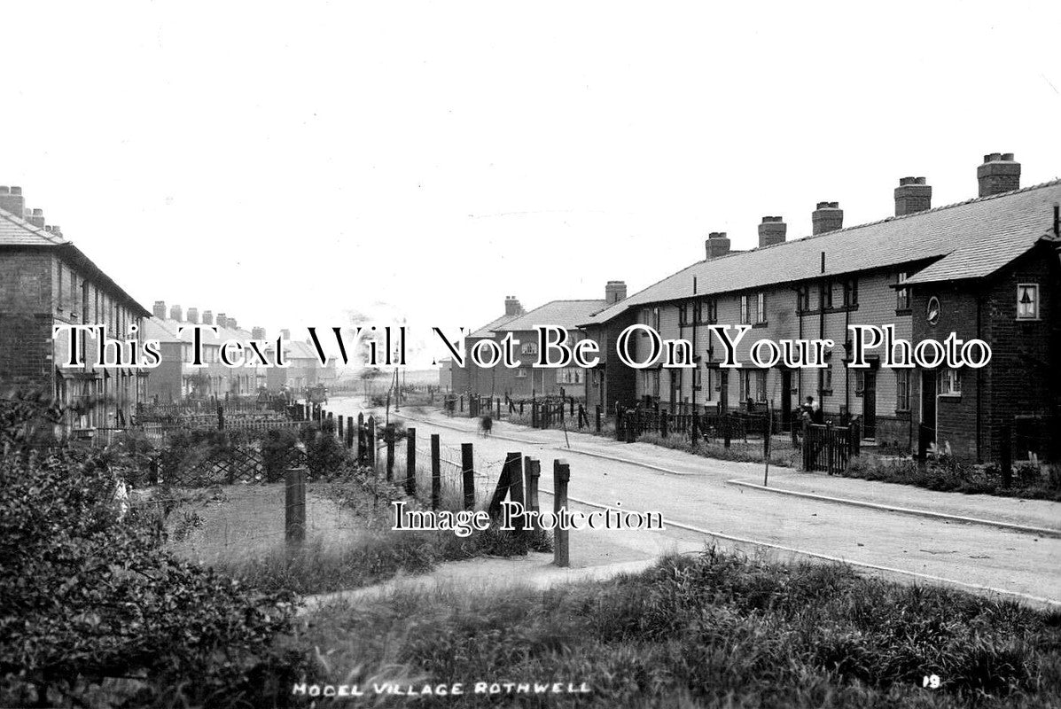 YO 10987 - Temple Avenue, Rothwell Model Village, Yorkshire