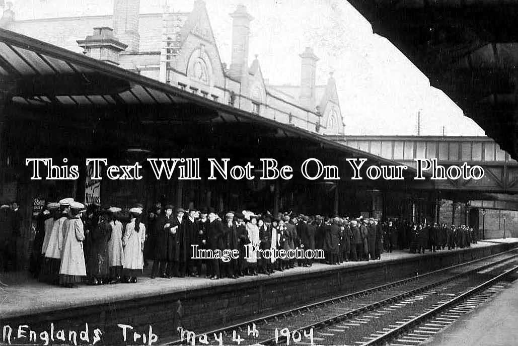 YO 110 - Englands Mill Trip, Bingley Railway Station, Yorkshire 1904