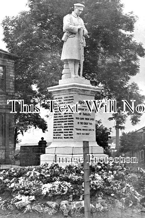YO 11031 - Farsley War Memorial, Yorkshire