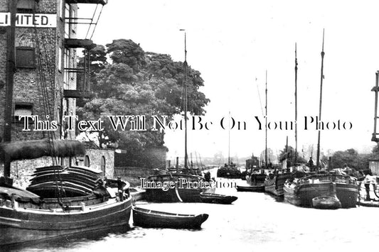 YO 11053 - River Head, Driffield, Yorkshire