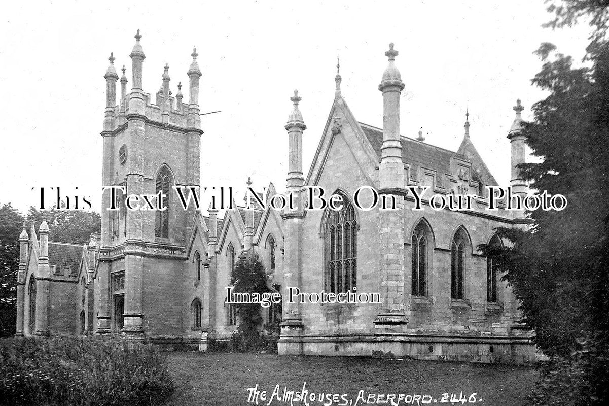YO 11061 - The Almshouses, Aberford, Yorkshire c1913
