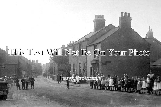 YO 11130 - Barnsley Road, Wombwell, Yorkshire