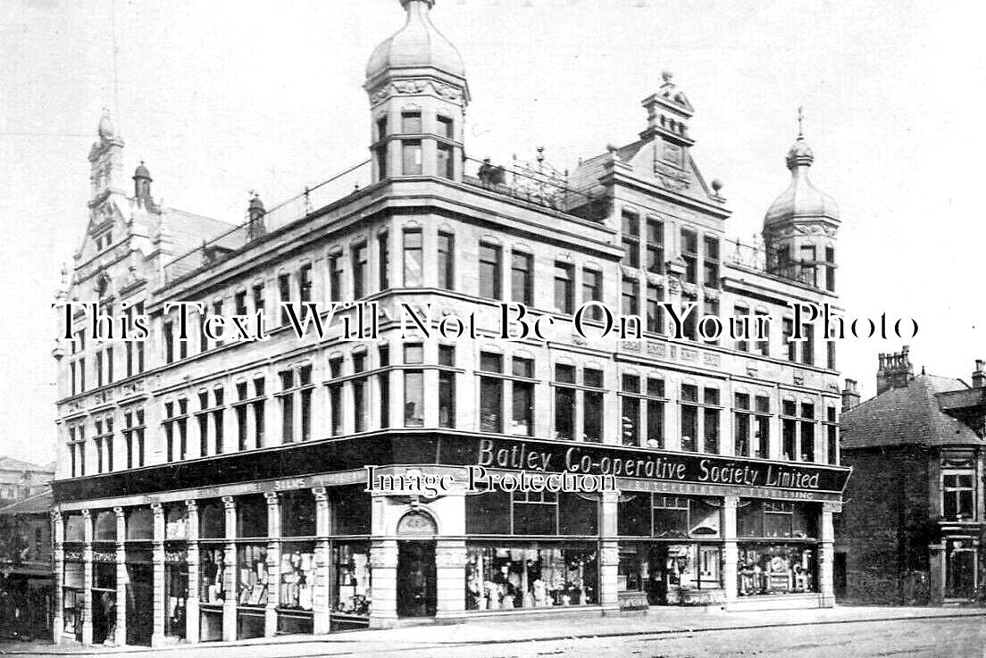 YO 11133 - The Batley Co-Operative Society, Batley, Yorkshire