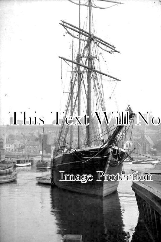YO 11170 - Sailing Ship, Whitby Harbour, Yorkshire c1912
