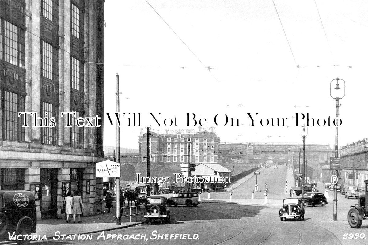 YO 11210 - Victoria Station Approach, Sheffield, Yorkshire c1956