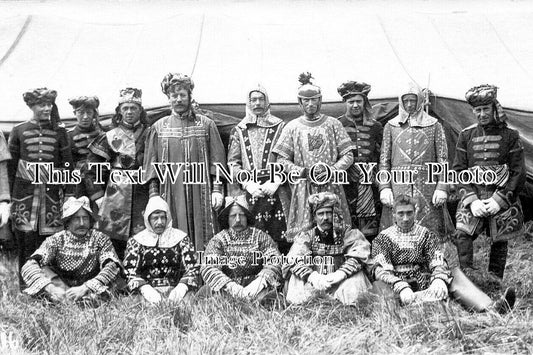 YO 11268 - Circus Acts, Big Top, Scarborough, Yorkshire