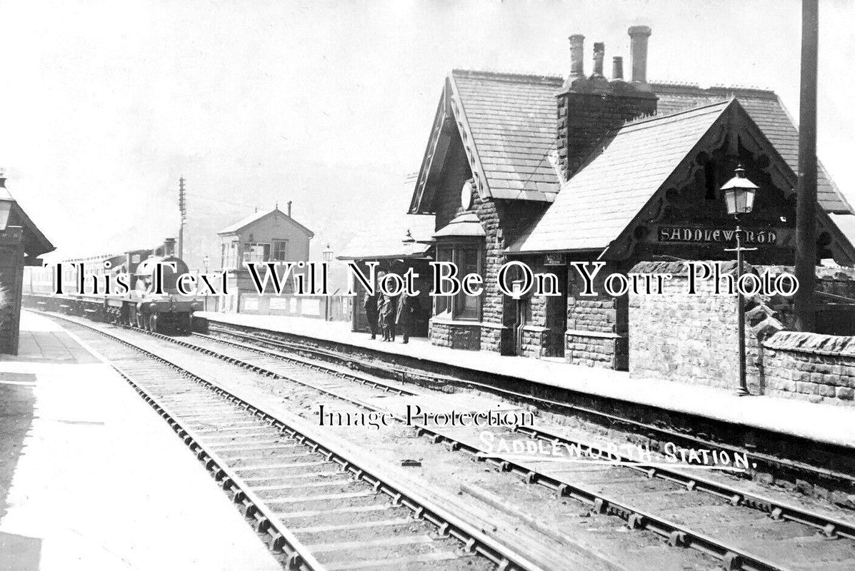 YO 11316 - Saddleworth Railway Station, Yorkshire c1908