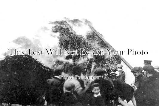 YO 11432 - Coronation Bonfire, Withernsea, Yorkshire