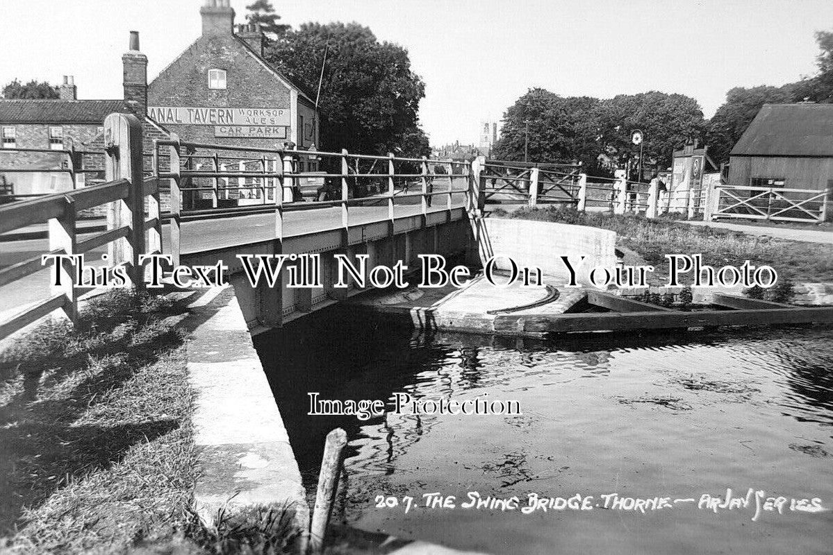 YO 11526 - The Swing Bridge, Thorne, Yorkshire