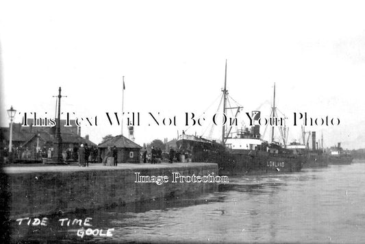 YO 11603 - Tide Time At Goole Docks, Yorkshire