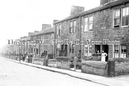 YO 11627 - Canada Road, Rawdon, Leeds, Yorkshire