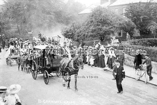 YO 11674 - Carnival At Ilkley, Yorkshire c1909