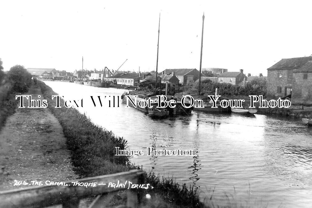 YO 11821 - The Canal, Thorne, Yorkshire