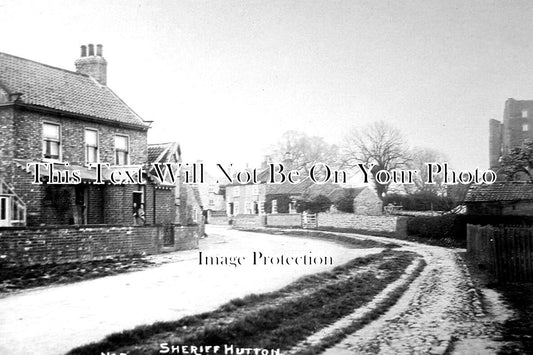 YO 11948 - Sherrif Hutton, Yorkshire