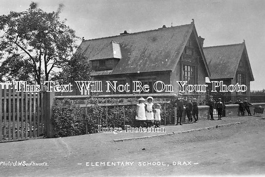 YO 11983 - Drax Elementary School, Yorkshire