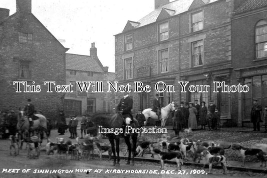YO 12024 - Sinnington Hunt Meet At Kirbymoorside, Yorkshire 1910