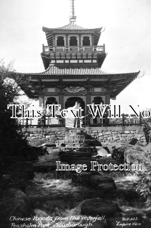 YO 12092 - Chinese Pagoda, Peasholm Park, Scarborough, Yorkshire