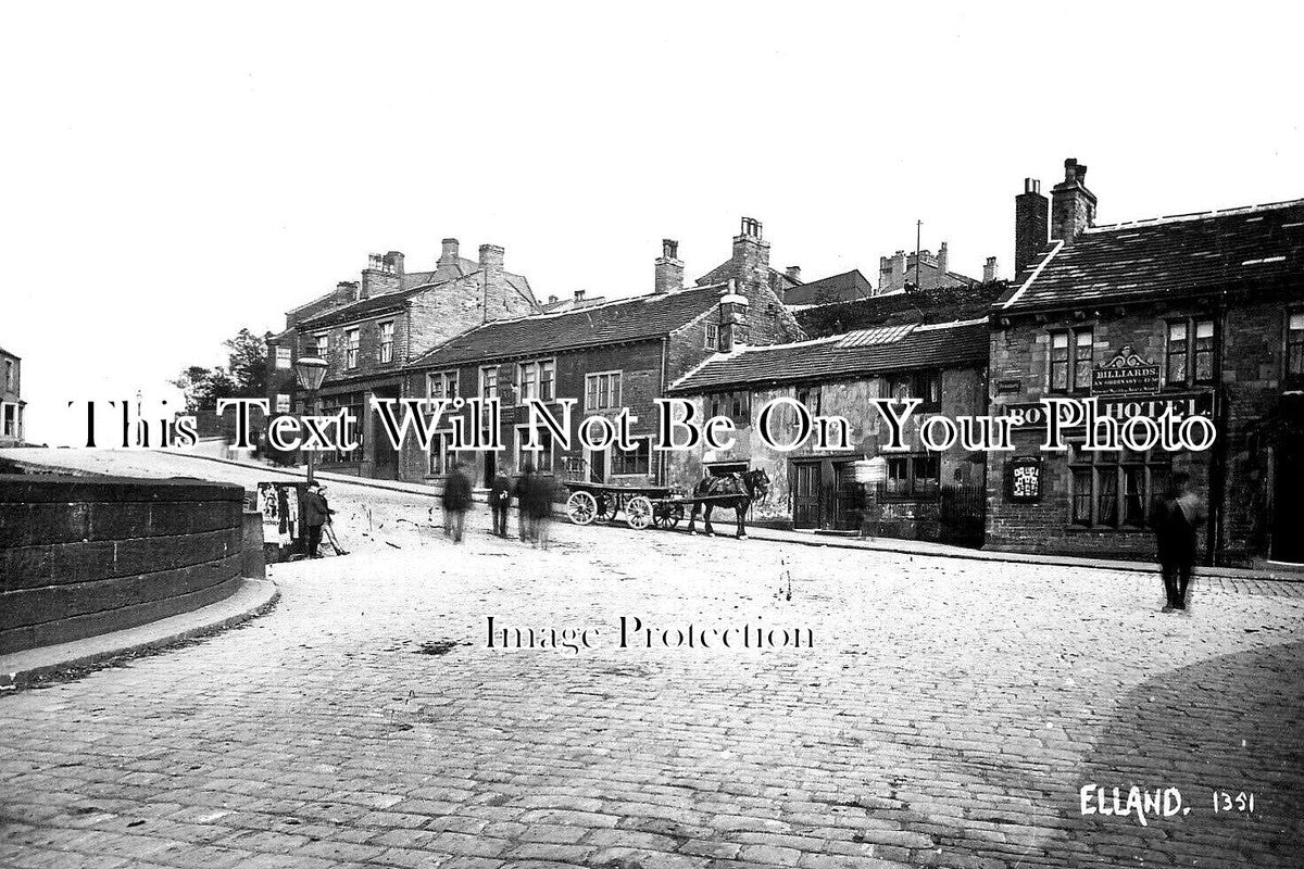 YO 12137 - The Royal Hotel, Elland, Yorkshire