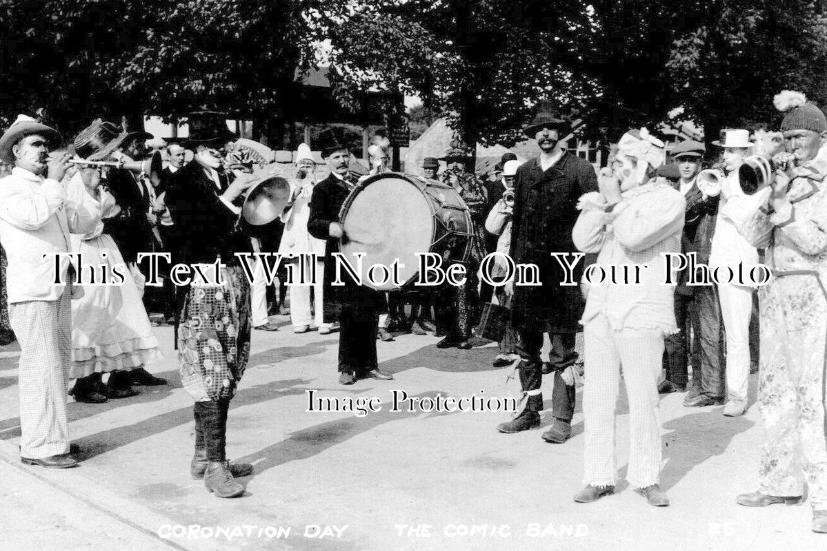 YO 12212 - The Comic Band, Coronation Day, Doncaster, Yorkshire 1911