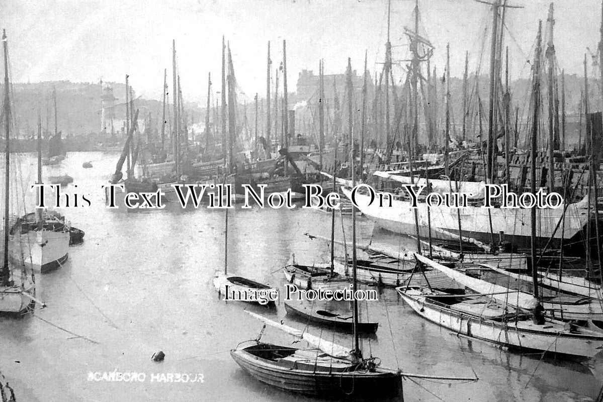 YO 12271 - Scarborough Harbour, Yorkshire