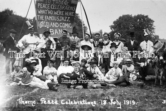 YO 12389 - Thorne Peace Celebrations, Yorkshire 1919