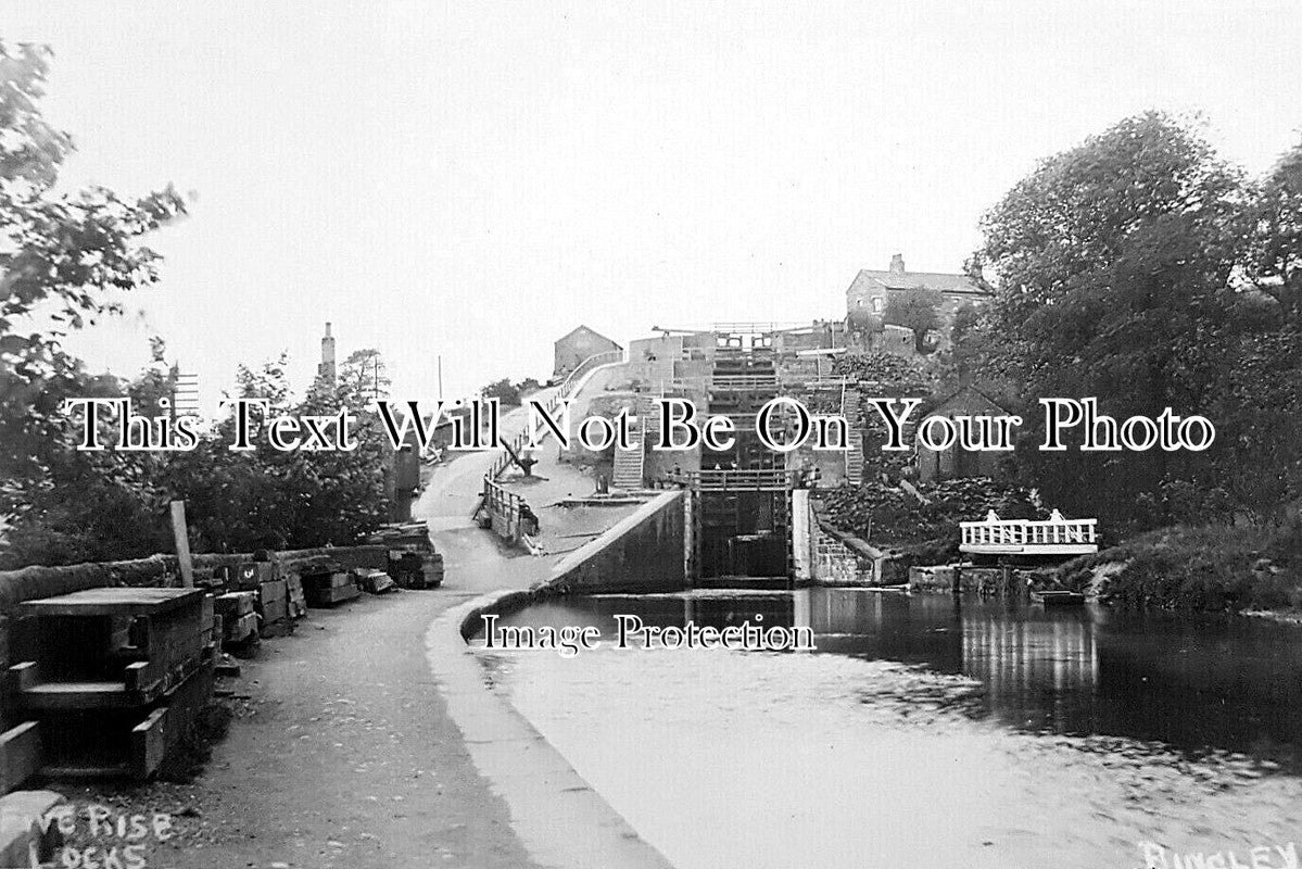 YO 12397 - Five Rise Locks, Bingley, Bradford, Yorkshire