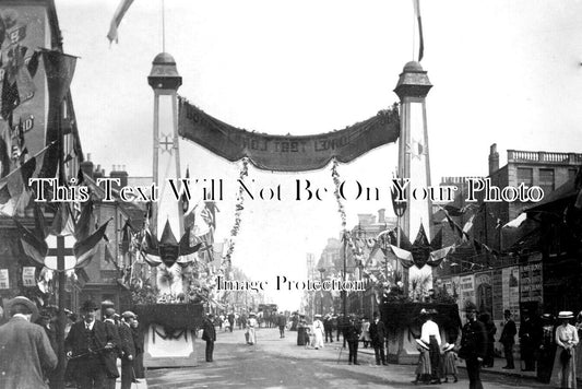 YO 12438 - Royal Visit To Bridlington, Yorkshire