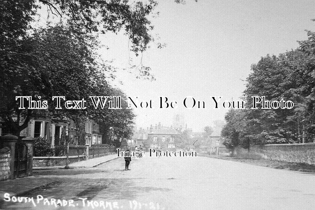 YO 12508 - South Parade, Thorne, Doncaster, Yorkshire