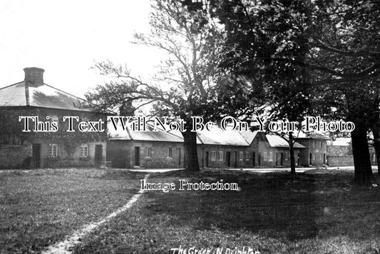 YO 12608 - The Green, North Deighton, Yorkshire c1911