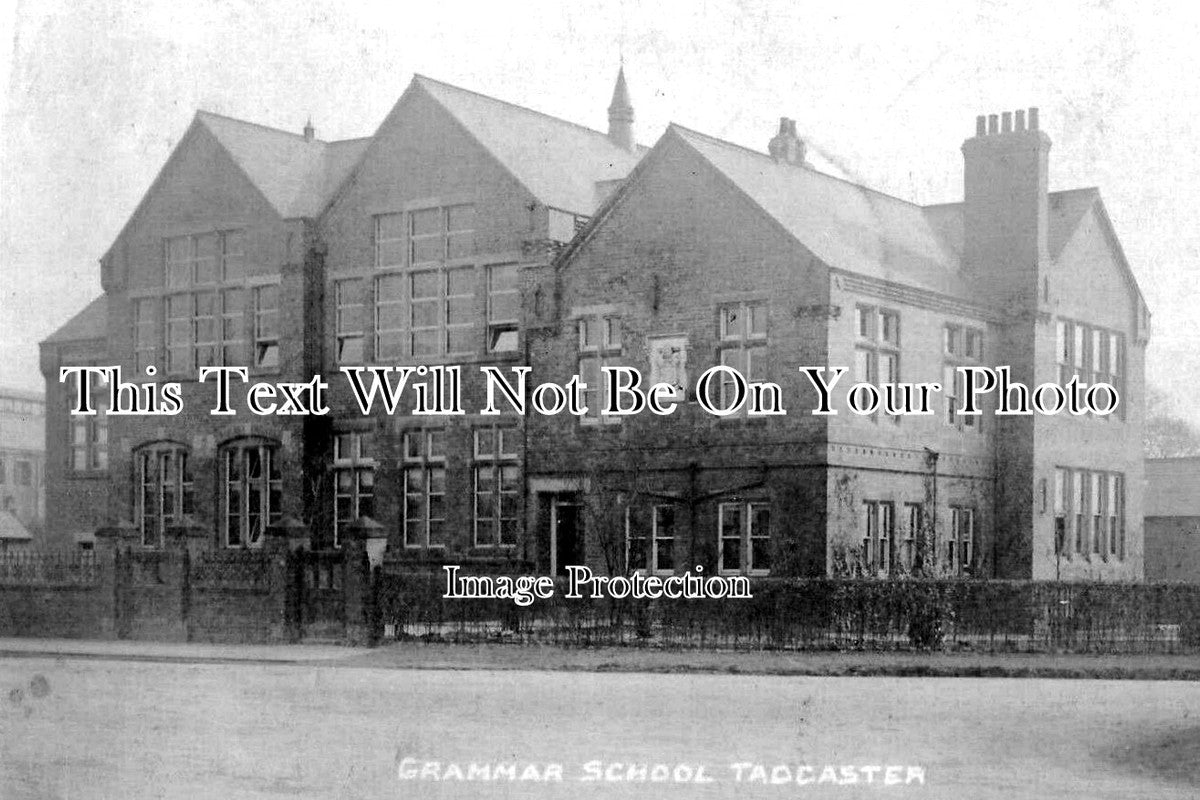 YO 12656 - Grammar School, Tadcaster, Yorkshire c1913