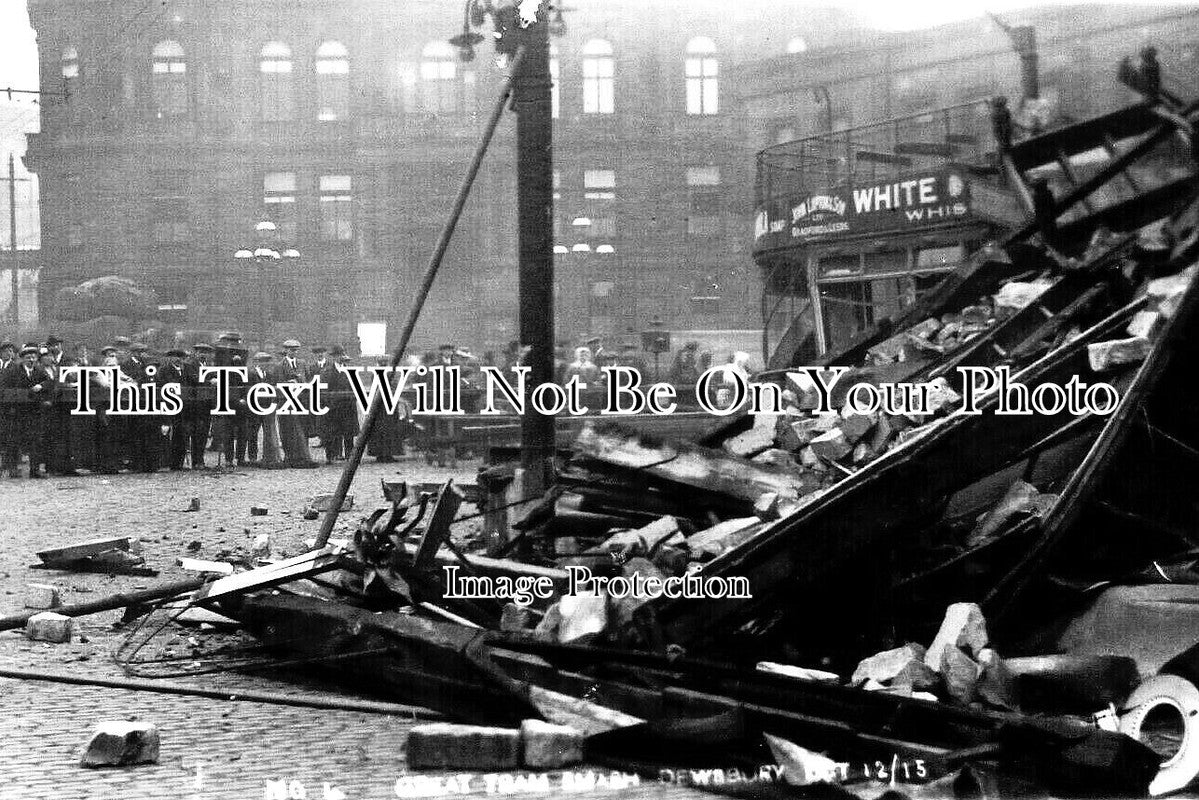 YO 12752 - Great Tram Smash, Dewsbury, Yorkshire 1915