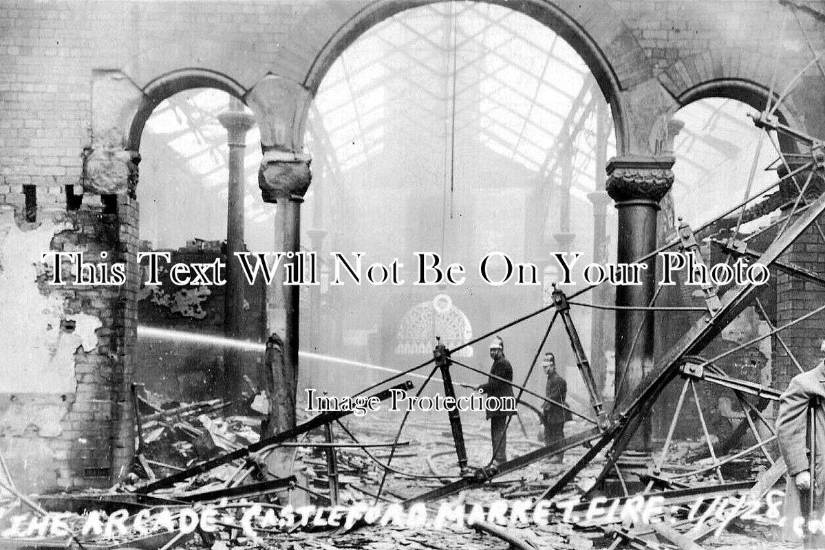 YO 12755 - The Arcade Castleford Market Fire, Yorkshire 1928