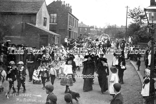 YO 12785 - Alverthorpe May Festival, Yorkshire 1905