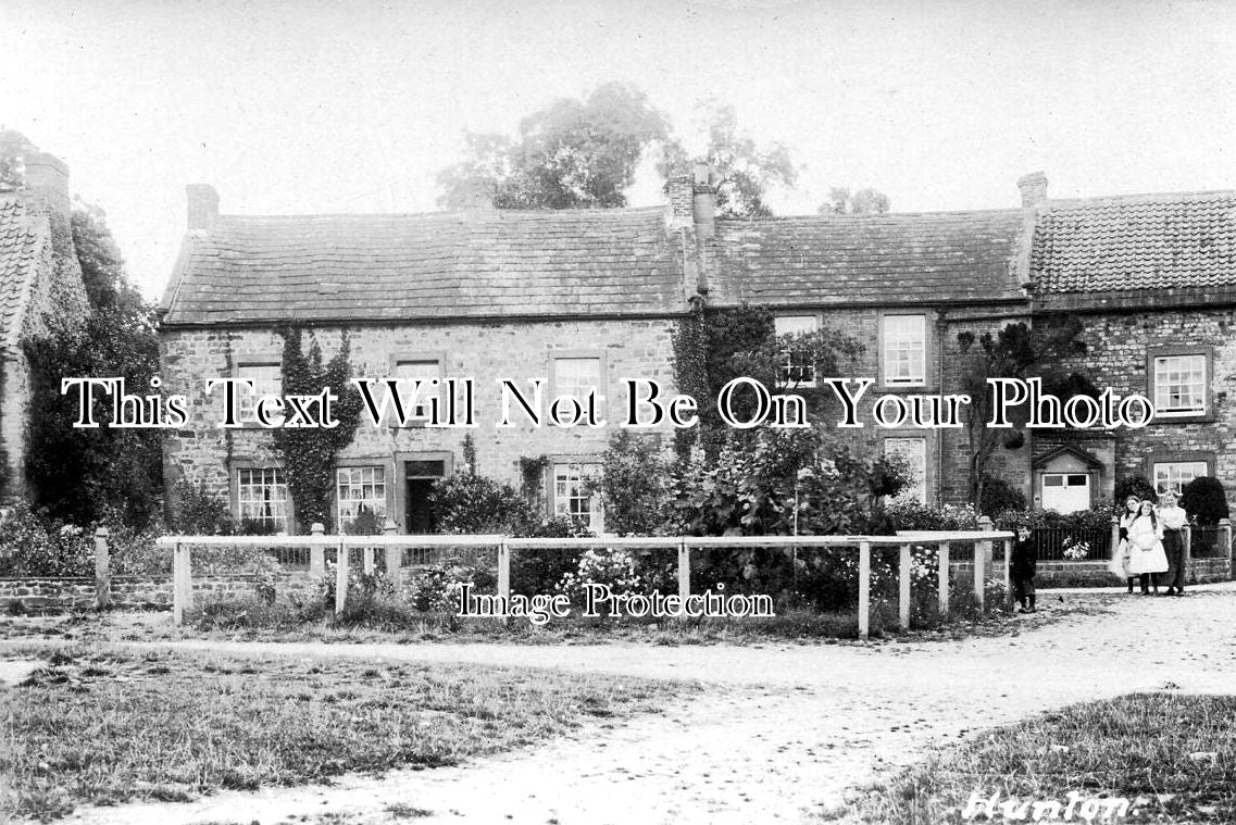 YO 12798 - Hunton, Yorkshire