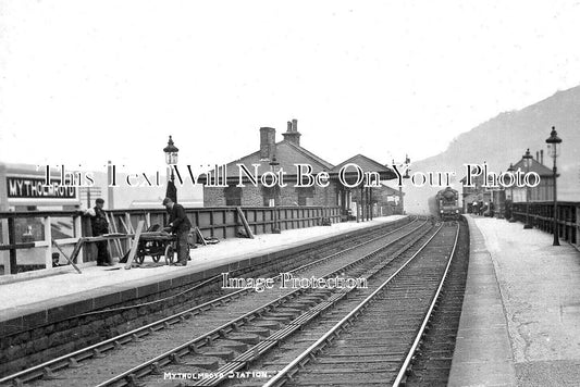 YO 13025 - Mytholmroyd Railway Station, Yorkshire