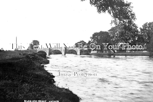YO 13070 - River & Bridge, Masham, Yorkshire
