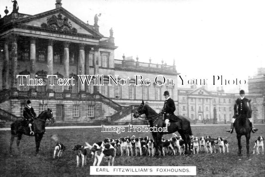 YO 13077 - Earl Fitzwilliams Foxhounds, Wentworth Hall, Yorkshire