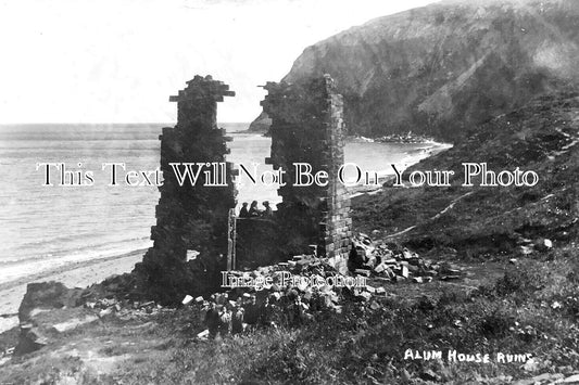 YO 13081 - Alum House Ruins, Loftus, Yorkshire c1913