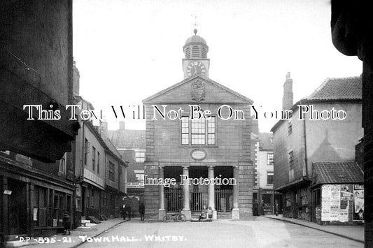 YO 13087 - Town Hall, Whitby, Yorkshire c1914