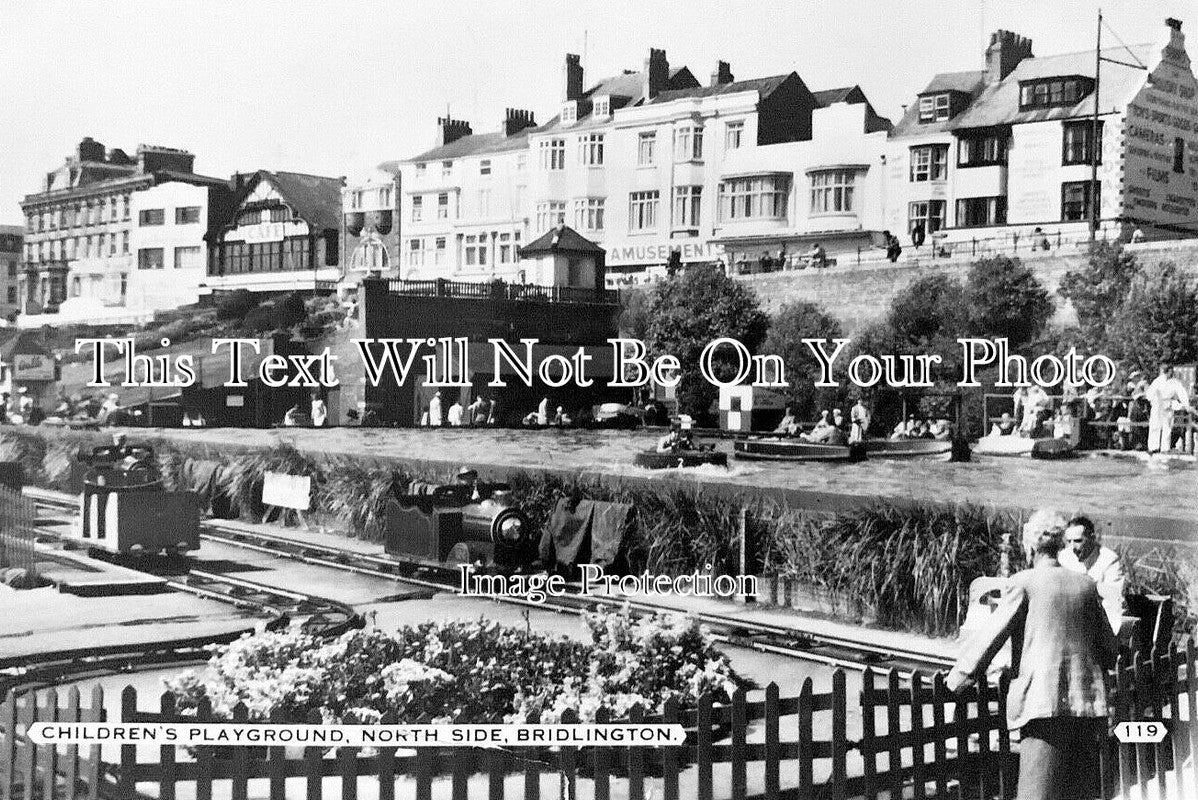 YO 13203 - Childrens Playground, North Side, Bridlington, Yorkshire