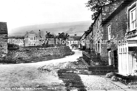 YO 13211 - Healaugh Village, Yorkshire