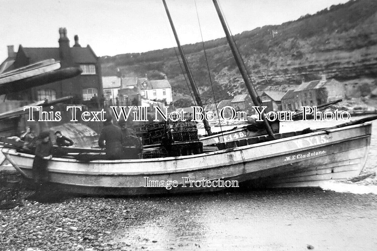 YO 13290 - Whitby Fishing Boats, Yorkshire