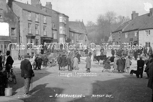 YO 13304 - Market Day, Kirbymoorside, Yorkshire