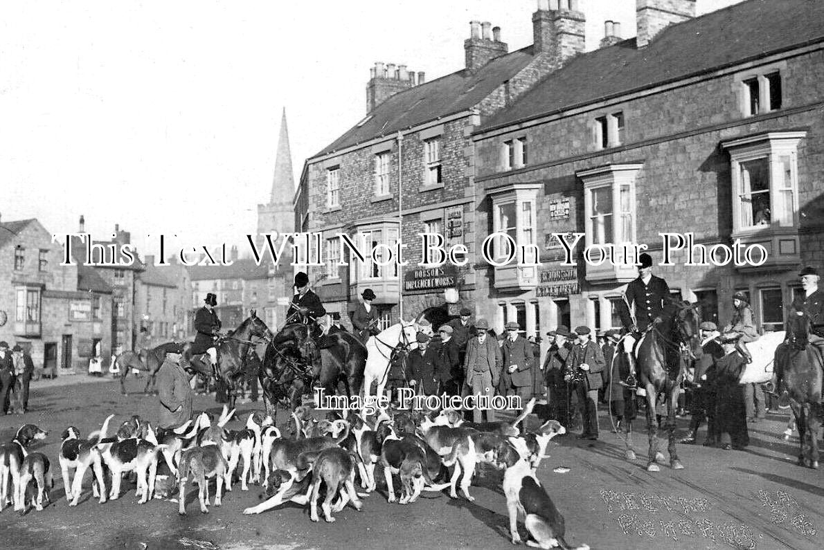 YO 13479 - Hunt Meet, Pickering, Yorkshire