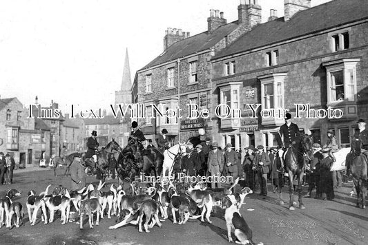 YO 13479 - Hunt Meet, Pickering, Yorkshire