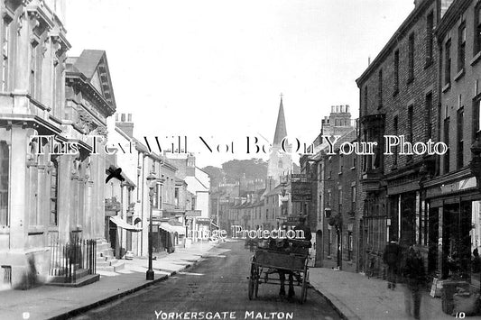YO 13572 - Yorkersgate, Malton, Yorkshire
