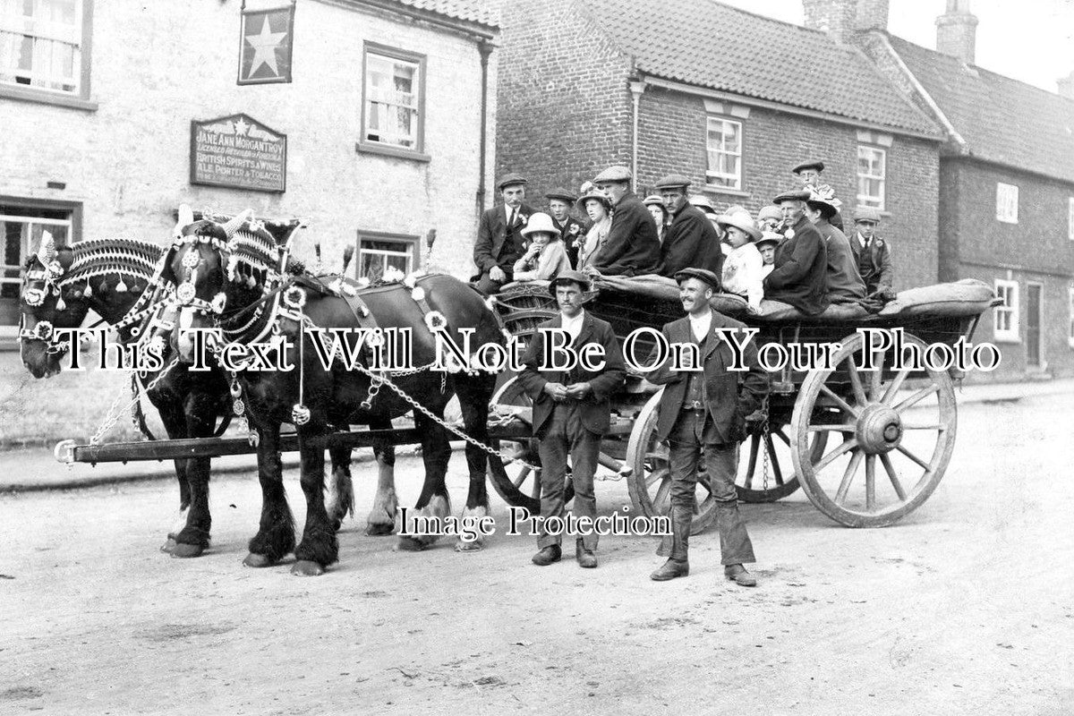 YO 1368 - The Star Inn, Kilham, Yorkshire – JB Archive